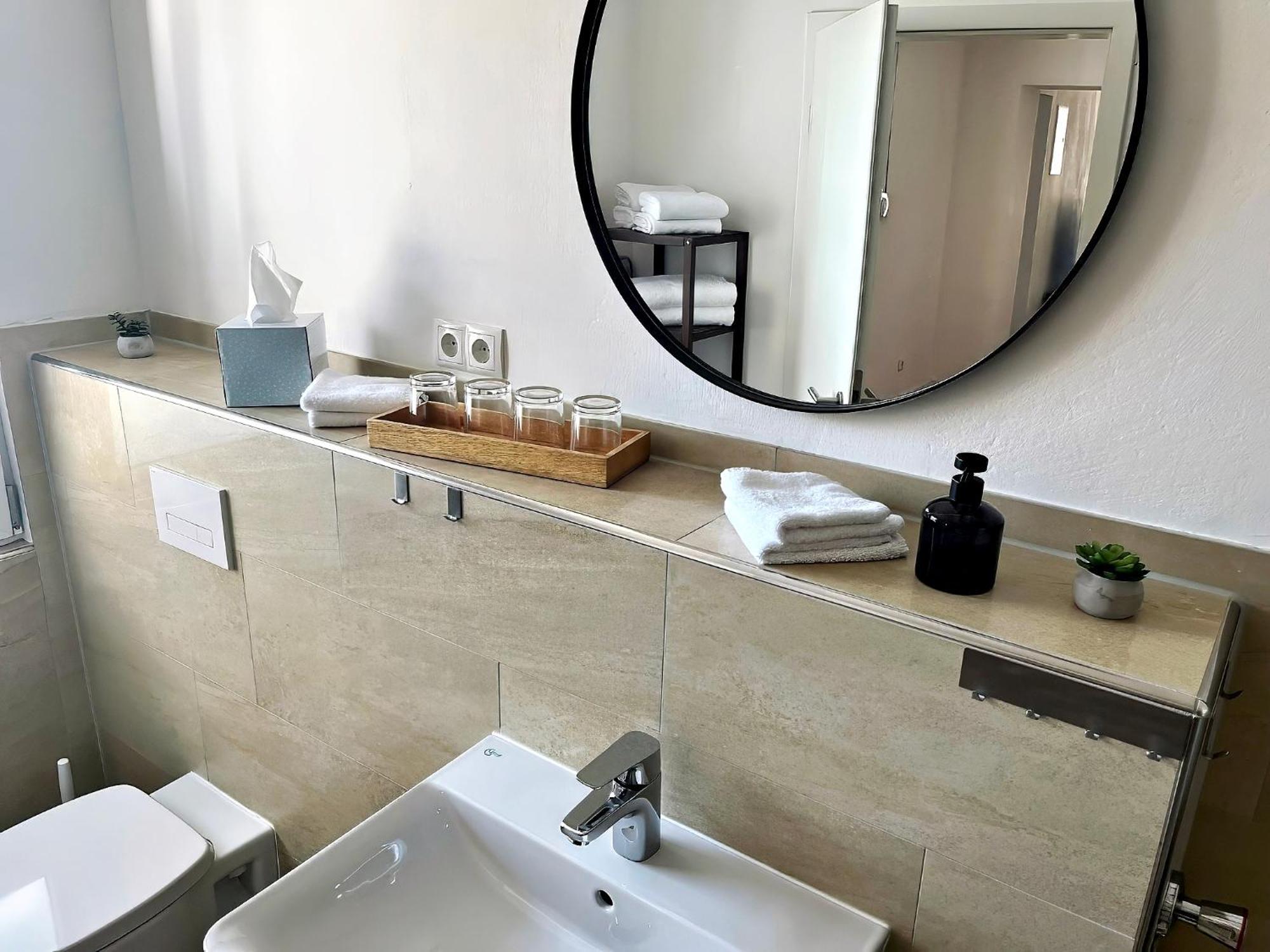 E&M Living - Casa Selhof Bad Honnef Apartment ภายนอก รูปภาพ